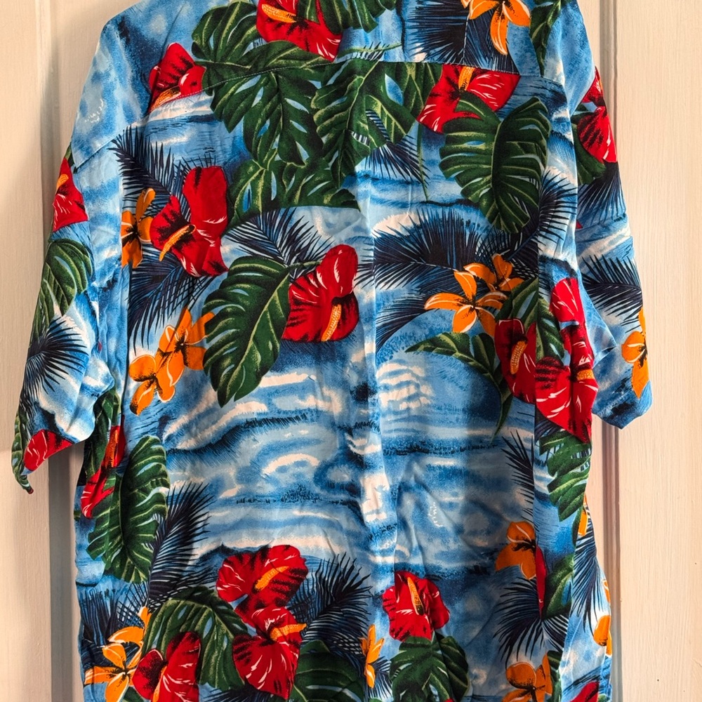 Tropical Floral Men's Casual Button Down Shirt